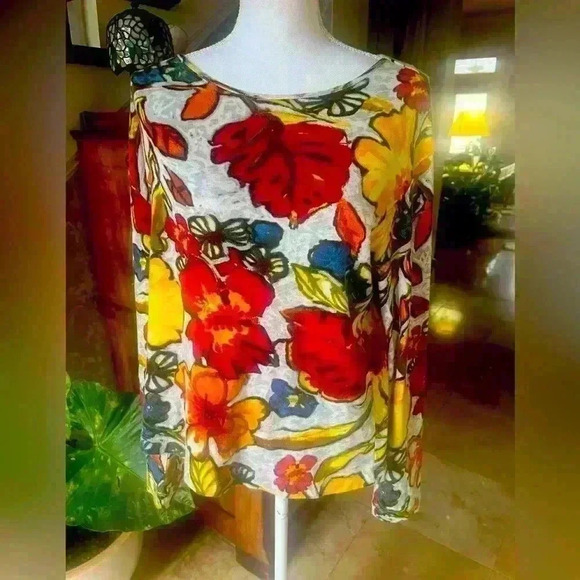 Chico size 2 (Large) 100% cotton. Excellent condition long sleeve crew neck - Picture 2 of 7